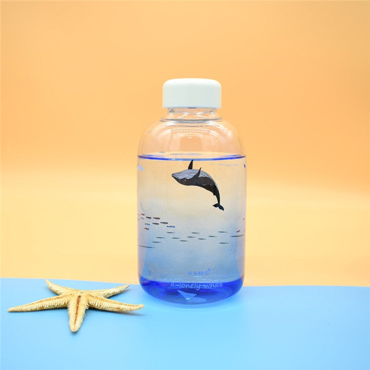 Whale Glass Water Bottle (600ml)